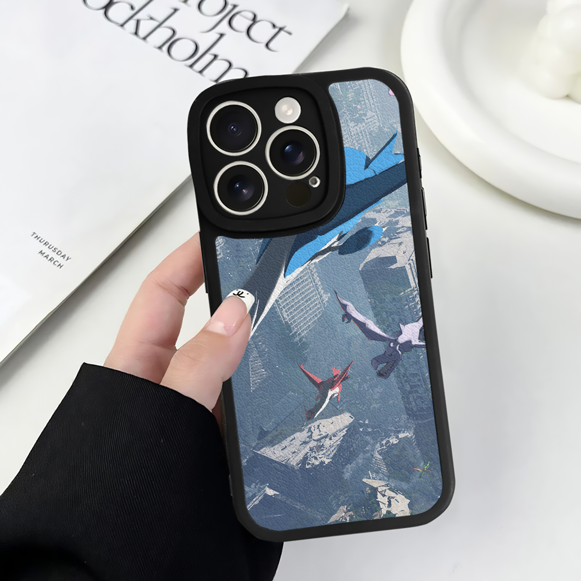 （画像用） ポケットモンスター Pokémon 【iPhone 16シリーズ対応】シリコンスマホケース（レザー調） 材質：シリコン